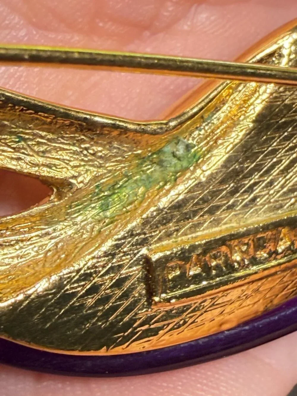 PARK LANE Vintage Purple Lucite Brooch Gold Tone Abstract Leaf Pin 4